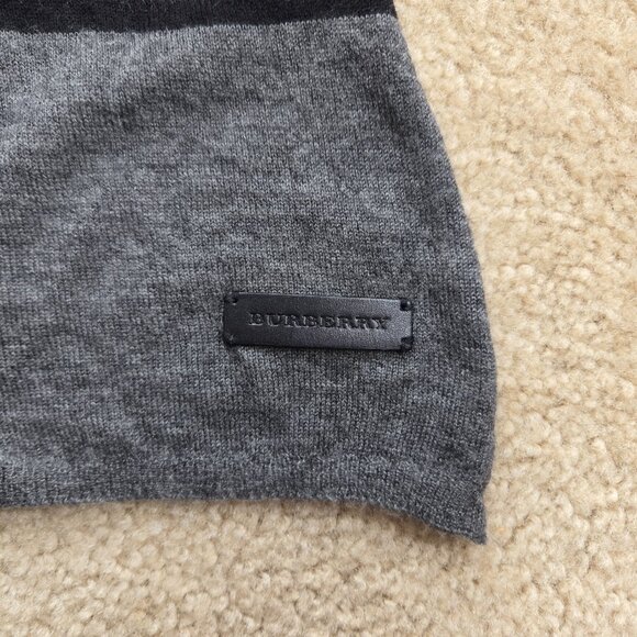 NWOT Burberry Knit Cashmere Striped Curved Scarf - Picture 4 of 10